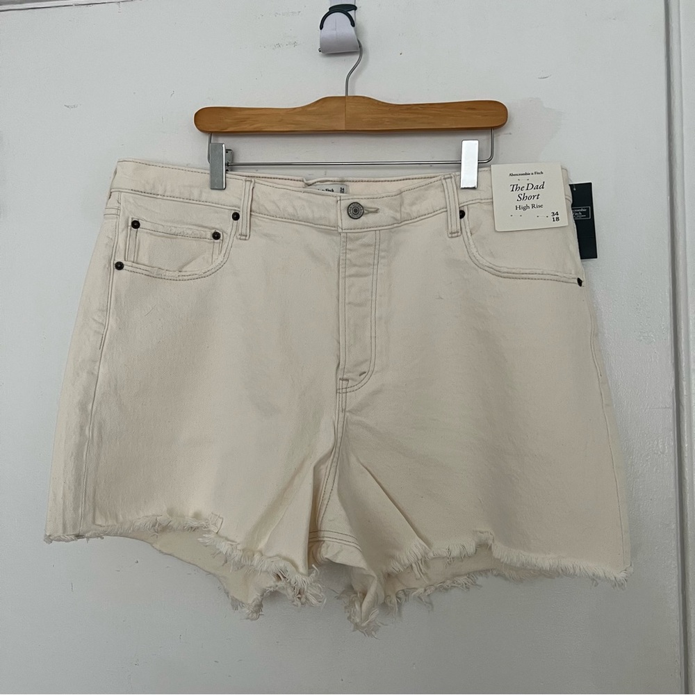 NWT High Rise Dad Short from Abercrombie & Fitch